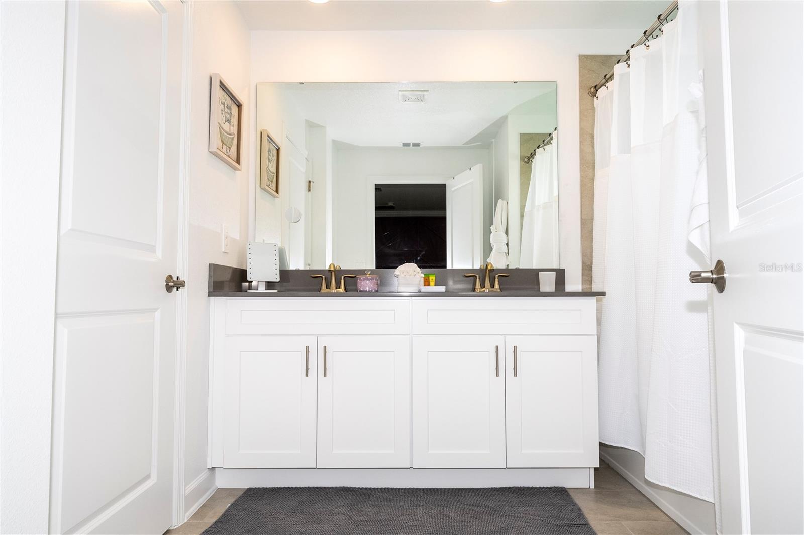 COVE AT STOREY LAKE 5 - Residential