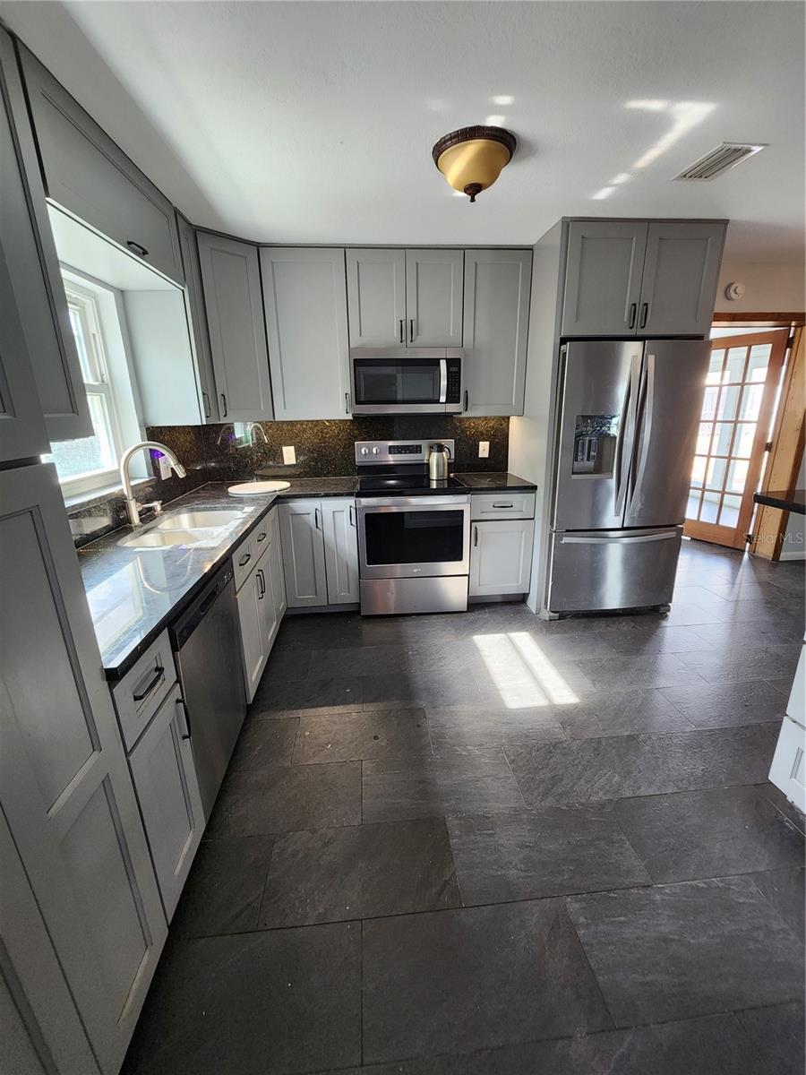 WINSTON PARK UNIT 3 - Residential