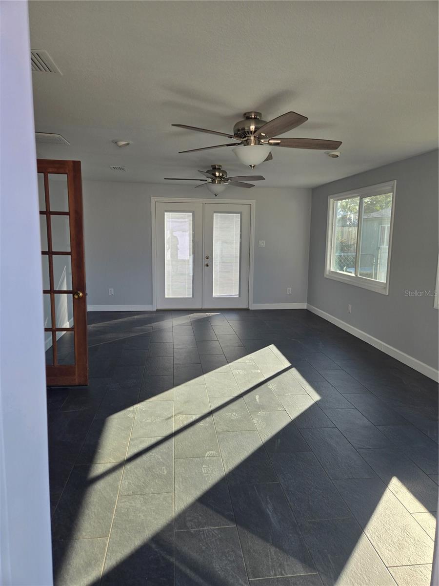 WINSTON PARK UNIT 3 - Residential