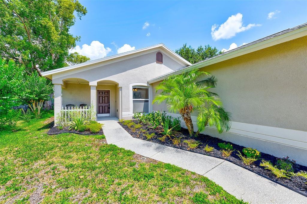 Photo of 22943 Sills Loop, Land O Lakes, FL 34639 (MLS # TB8391227)