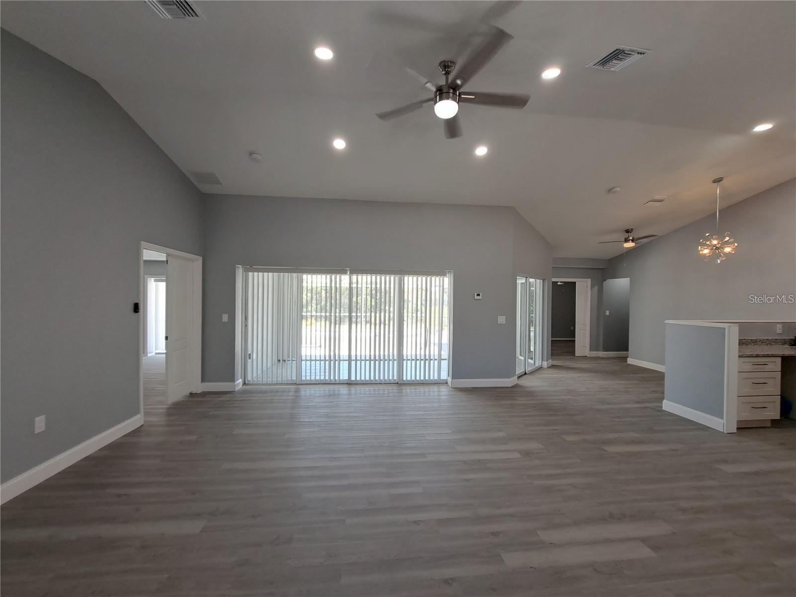 PINE LAKE DEV - Residential