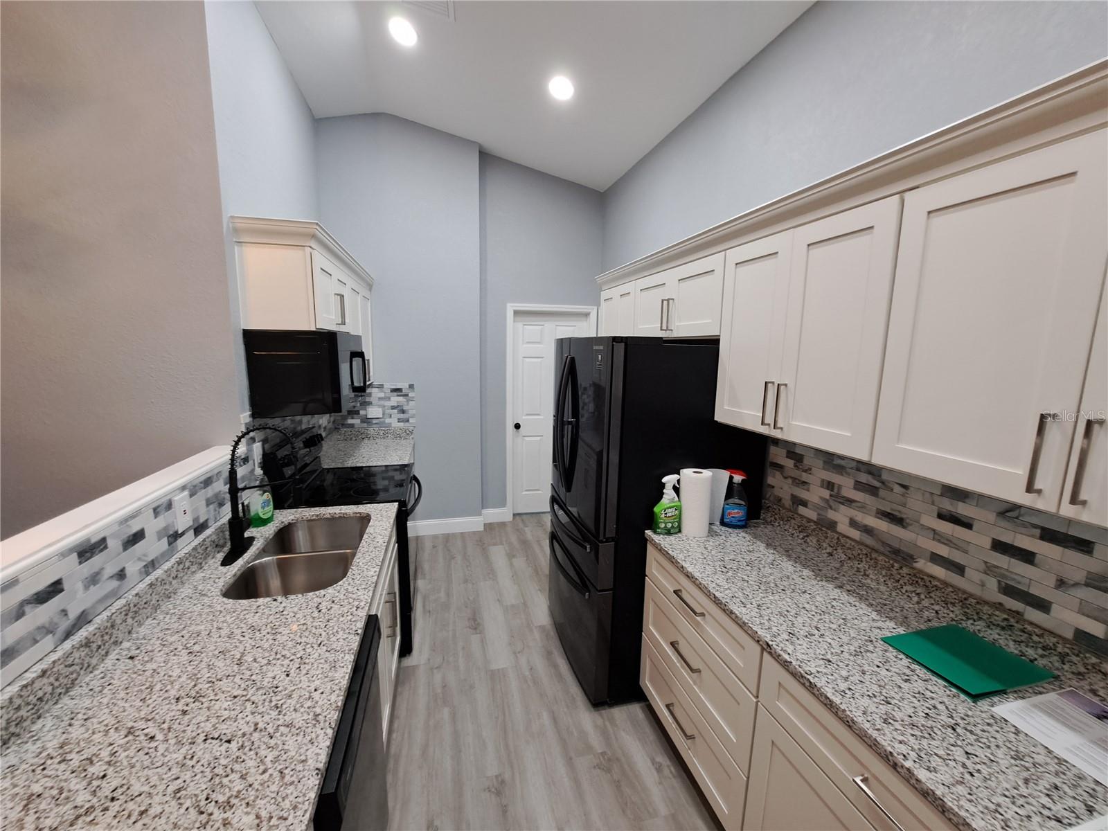 PINE LAKE DEV - Residential