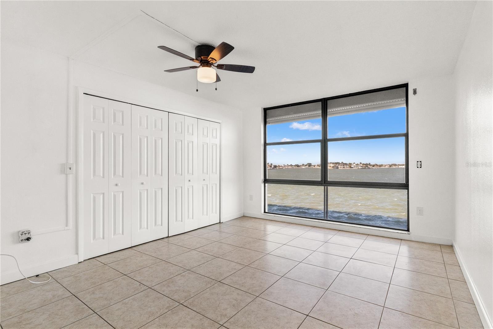 BAY ISLAND GROUP 10 - Residential