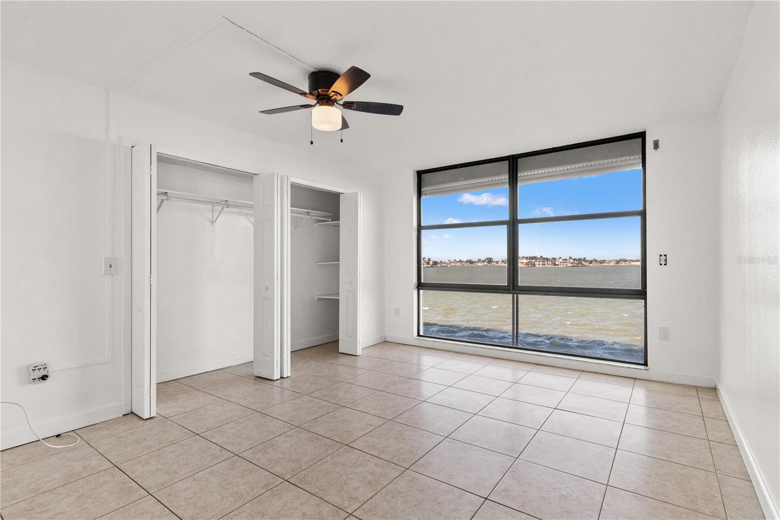 BAY ISLAND GROUP 10 - Residential