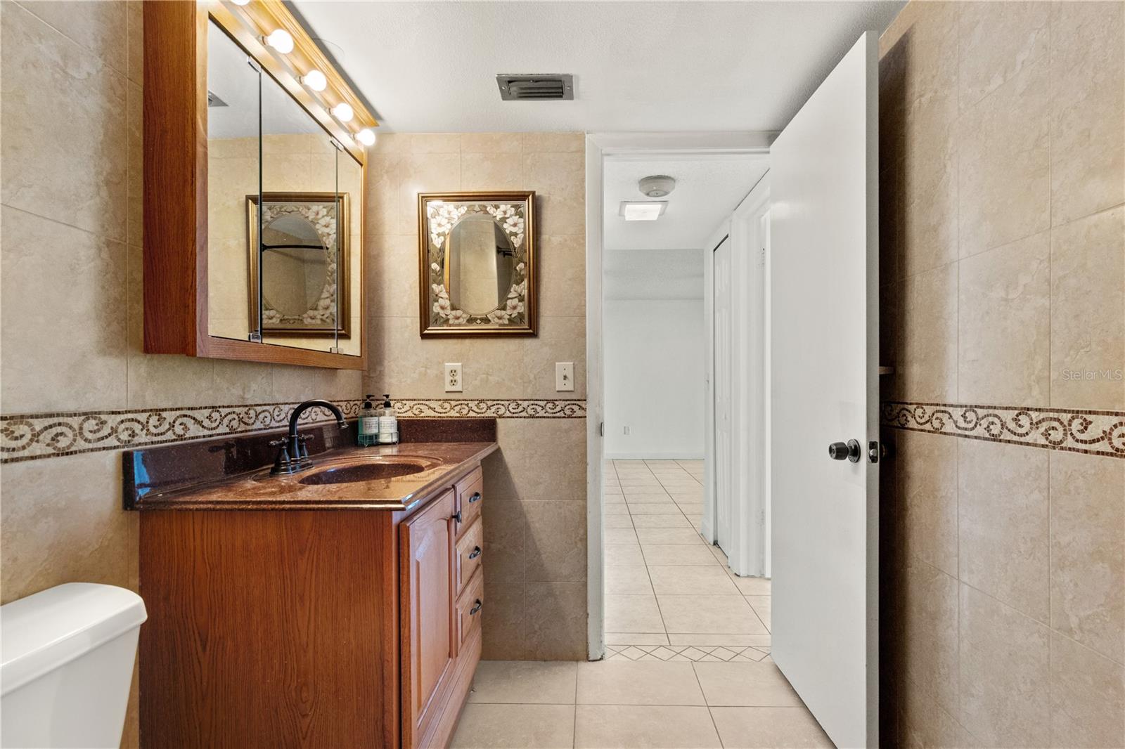 BAY ISLAND GROUP 10 - Residential