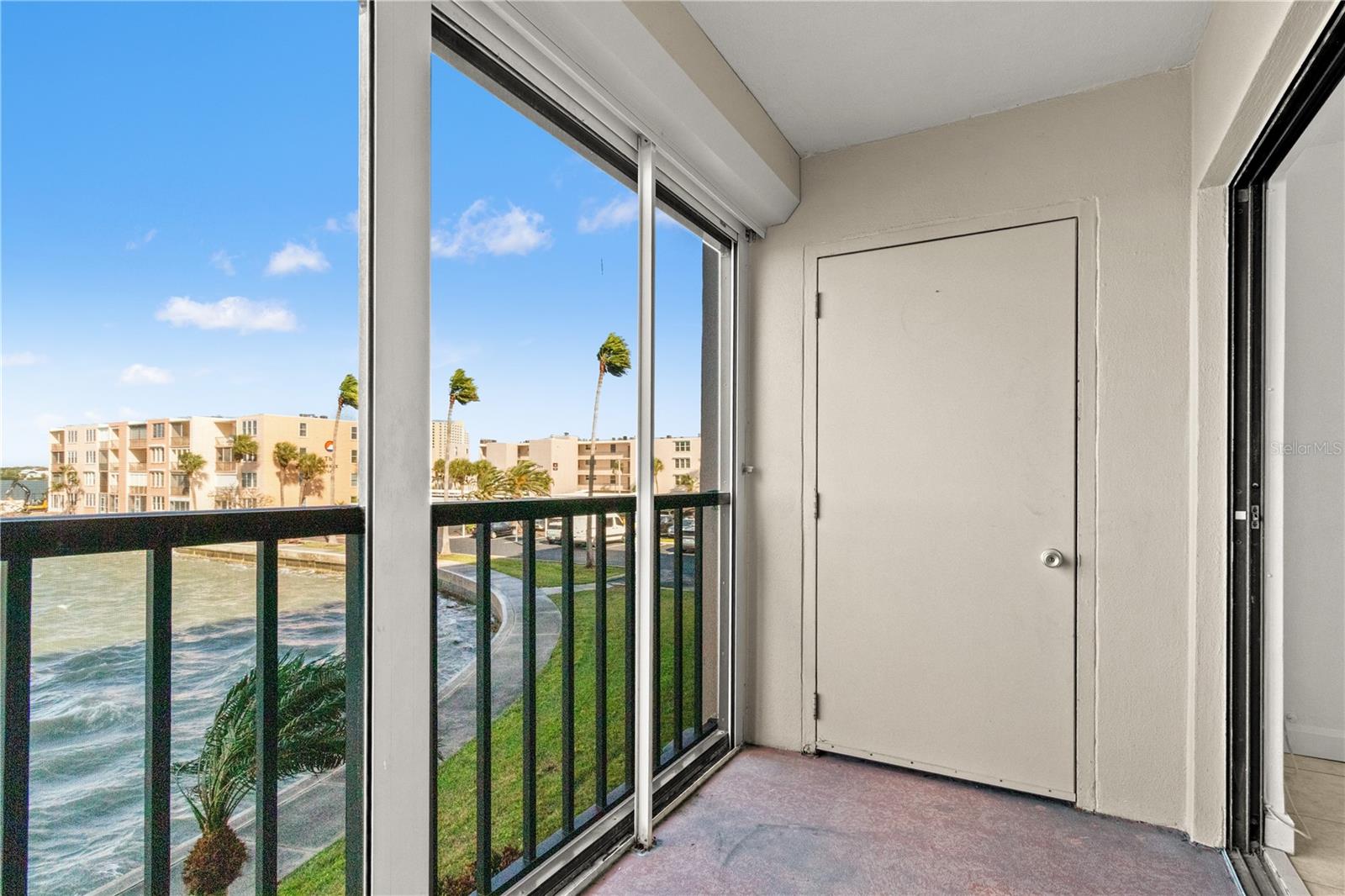 BAY ISLAND GROUP 10 - Residential