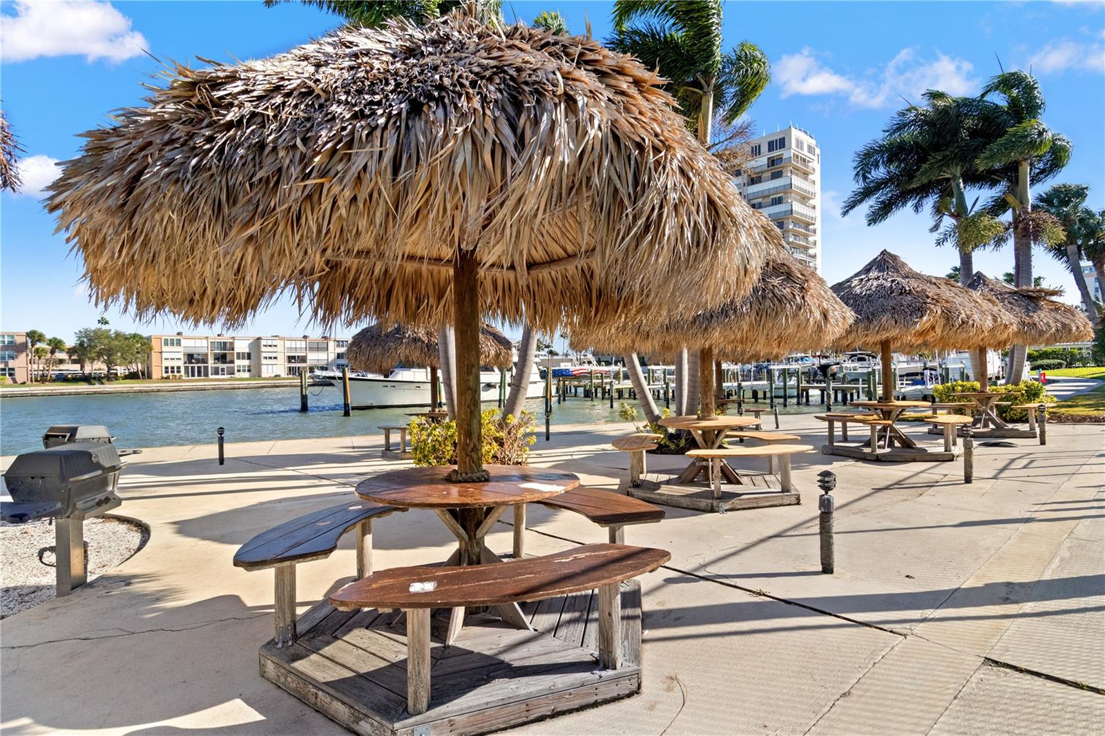 BAY ISLAND GROUP 10 - Residential