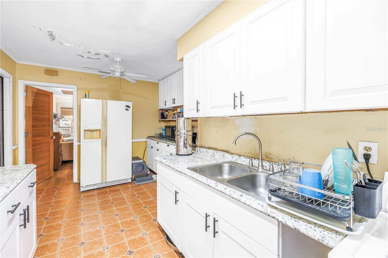 LOMA LINDA PARK - Residential