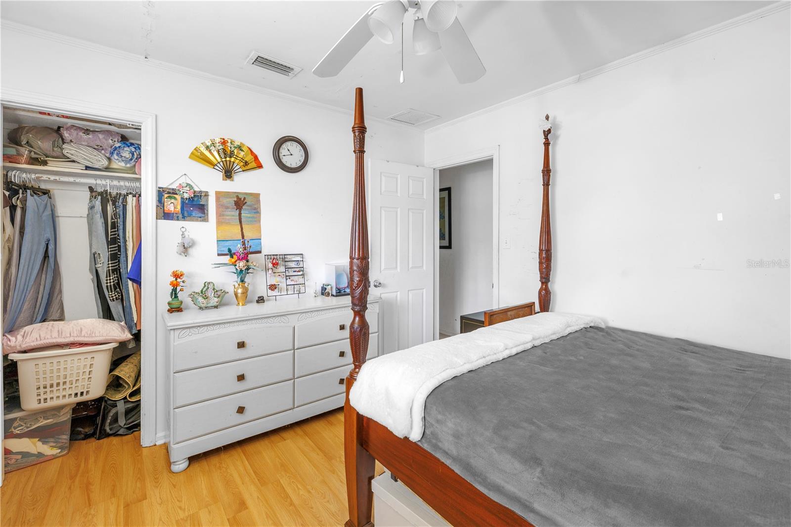 LOMA LINDA PARK - Residential