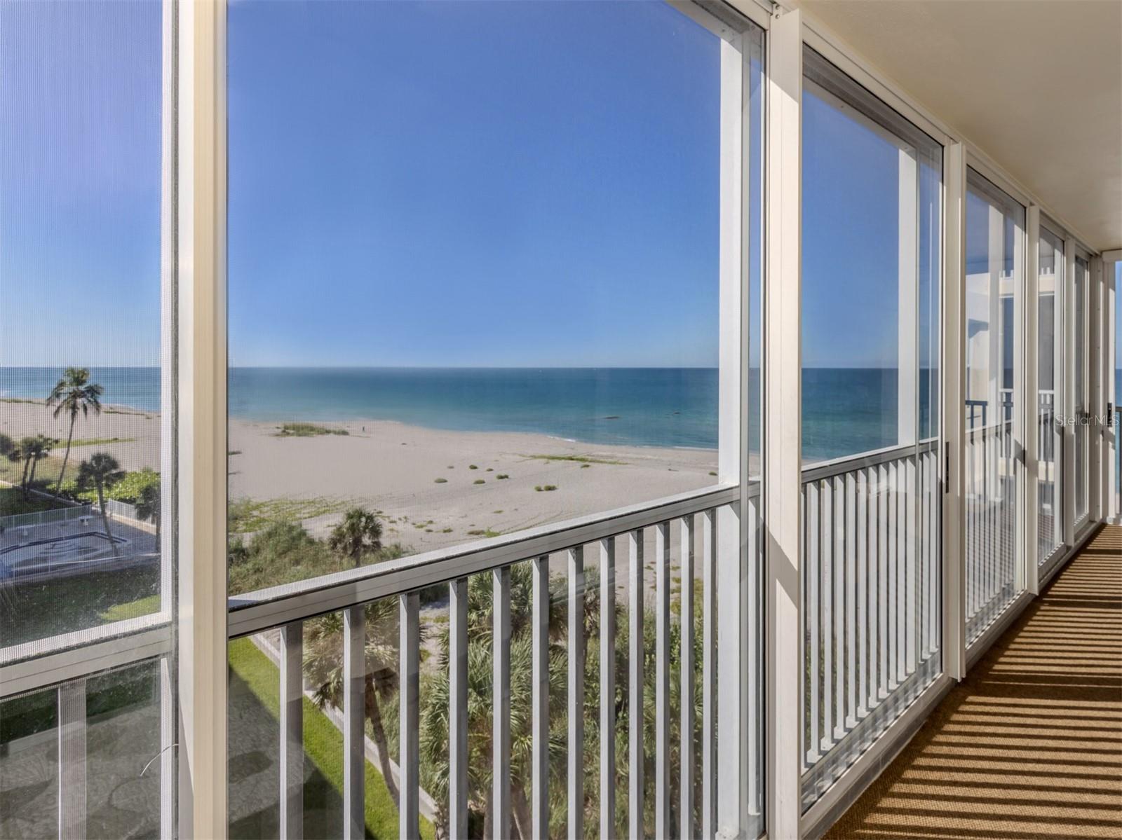 1150 TARPON CENTER DRIVE 608 (6-H)
