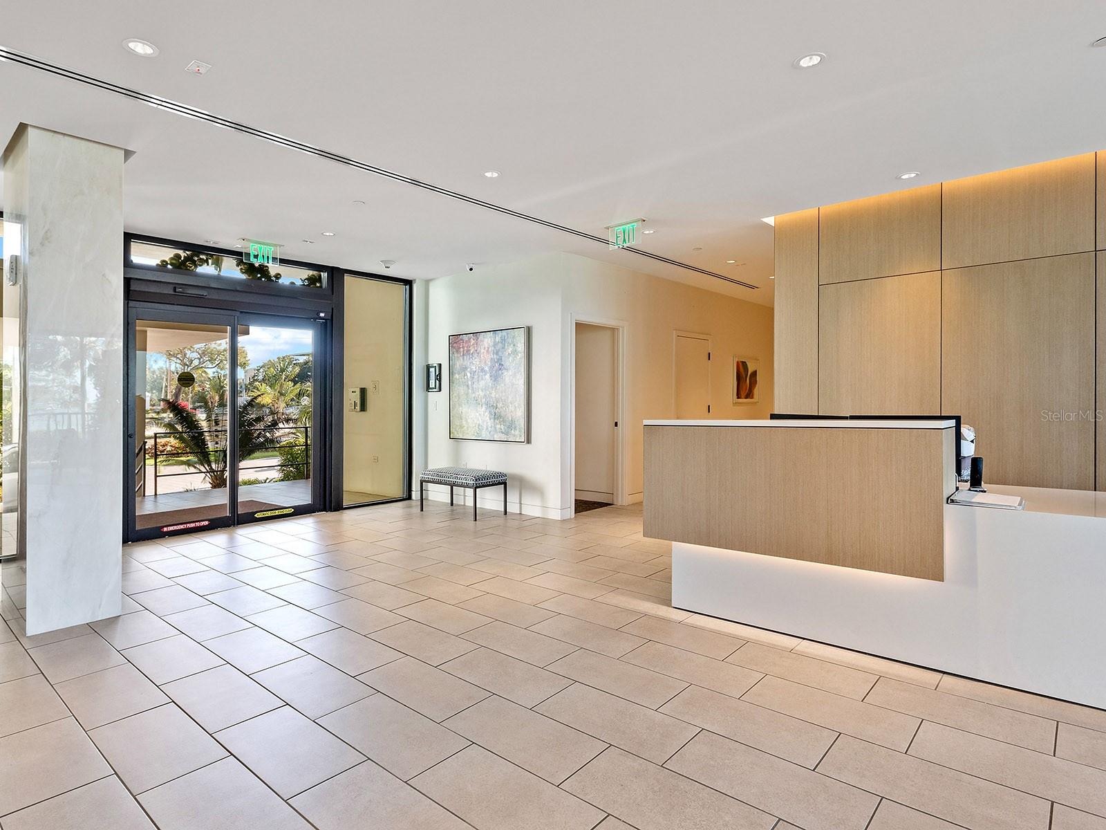 EMBASSY HOUSE - Residential