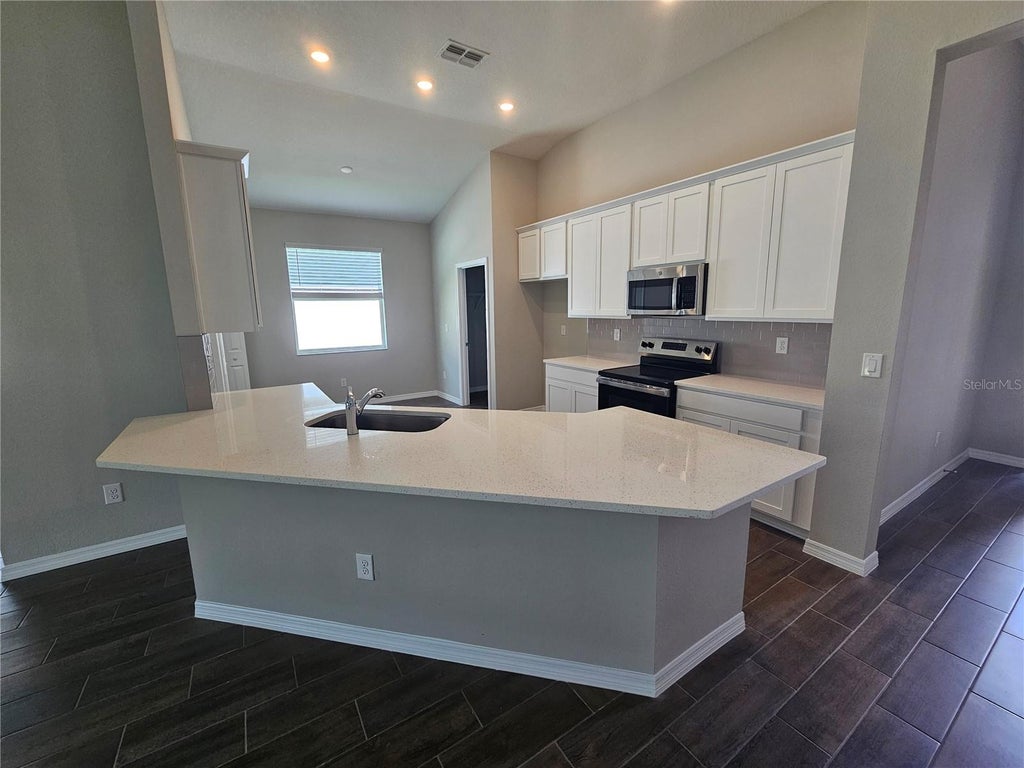 Photo of 1247 Honeycomb Place, Seffner, FL 33584 (MLS # TB8545693)