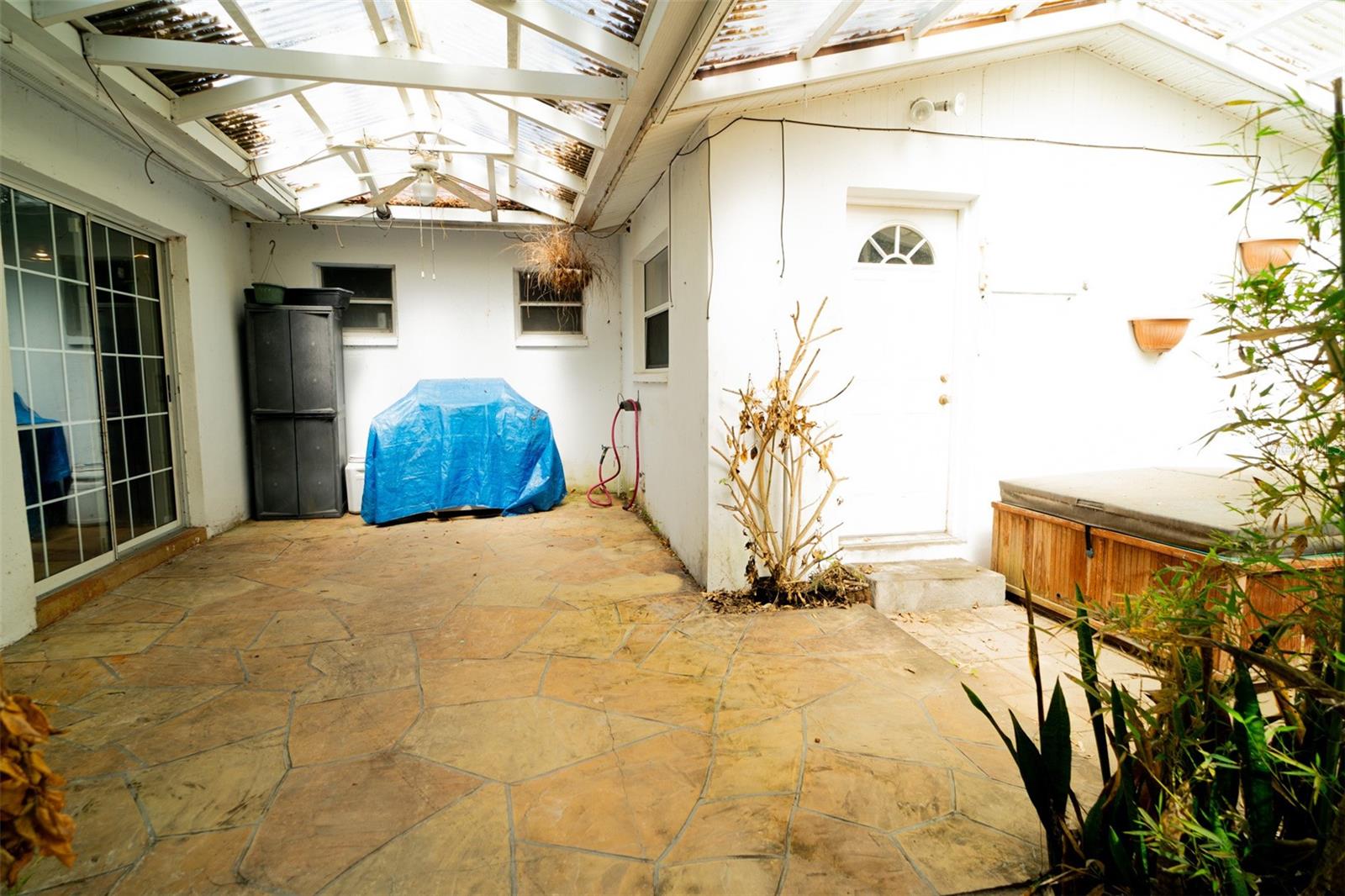 WHITE LAKE - Residential