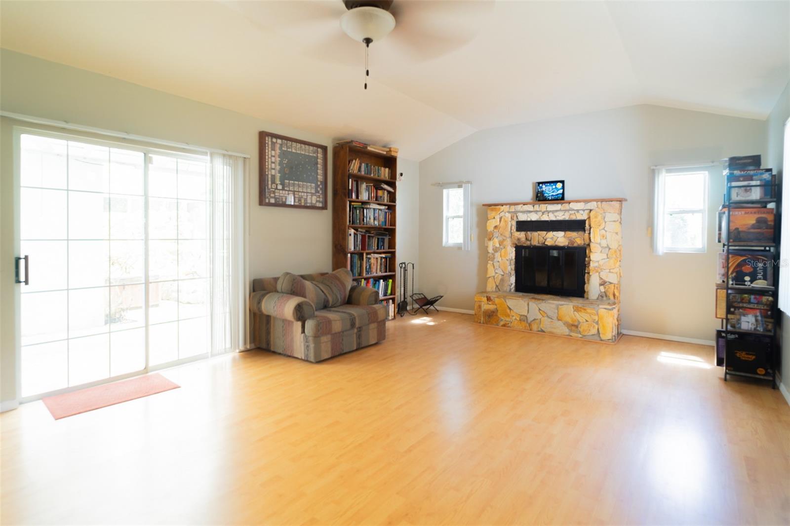 WHITE LAKE - Residential