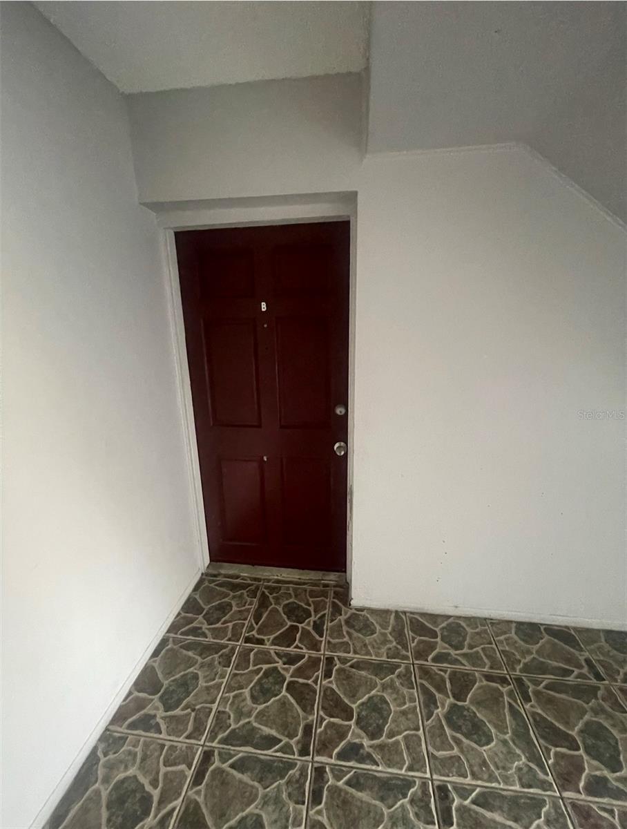 1440 HOLDEN AVENUE B12