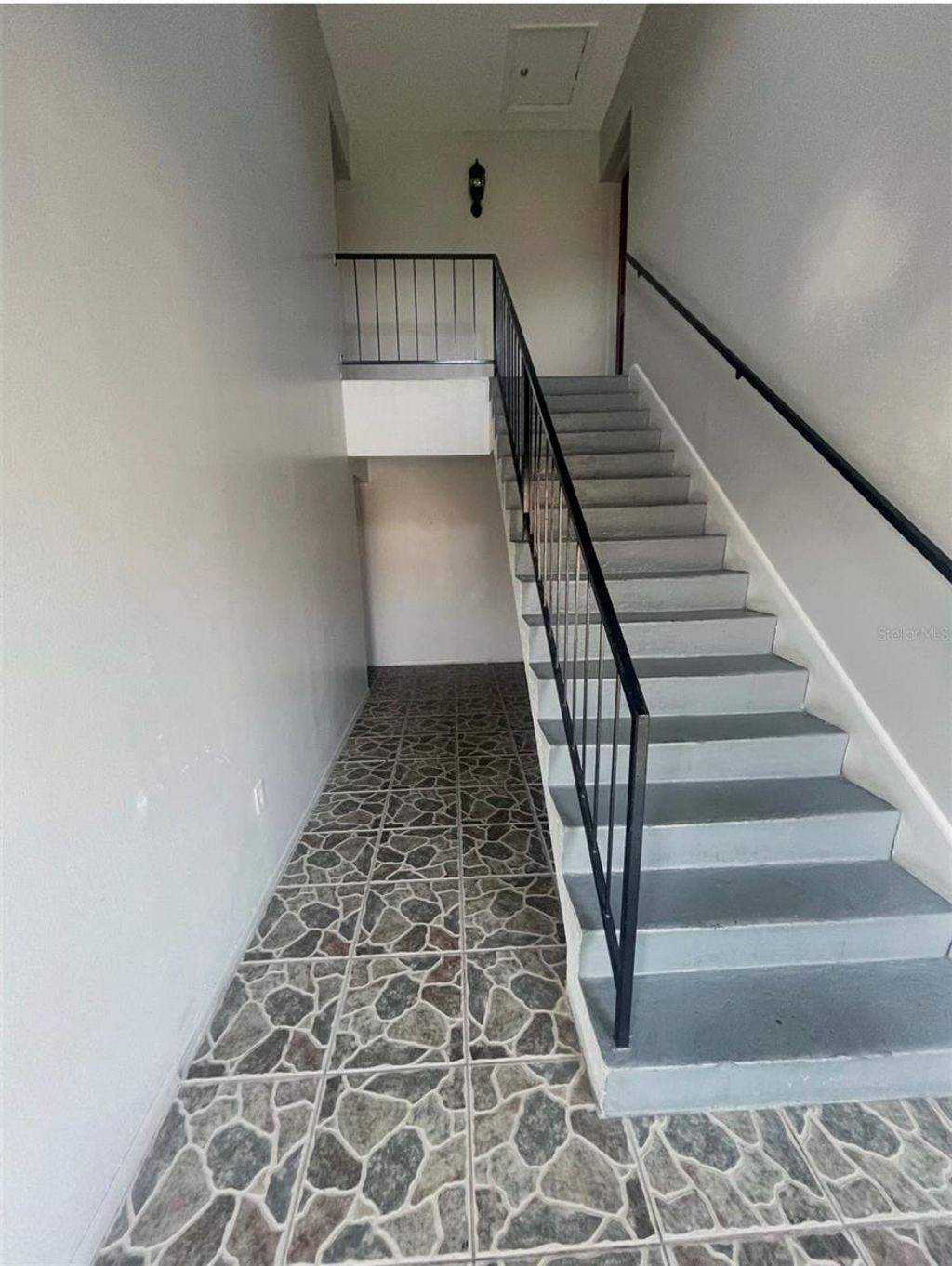 Photo of 1440 Holden Avenue #B12, Orlando, FL 32839 (MLS # O6399216)