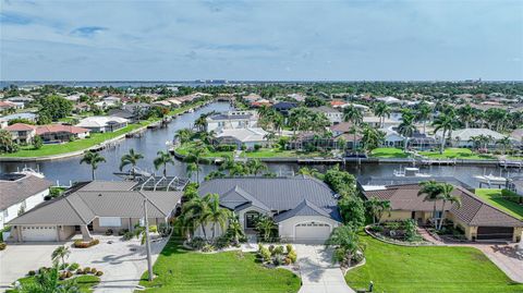 Photo of 822 Via Formia, Punta Gorda, FL 33950 (MLS # C7516126)