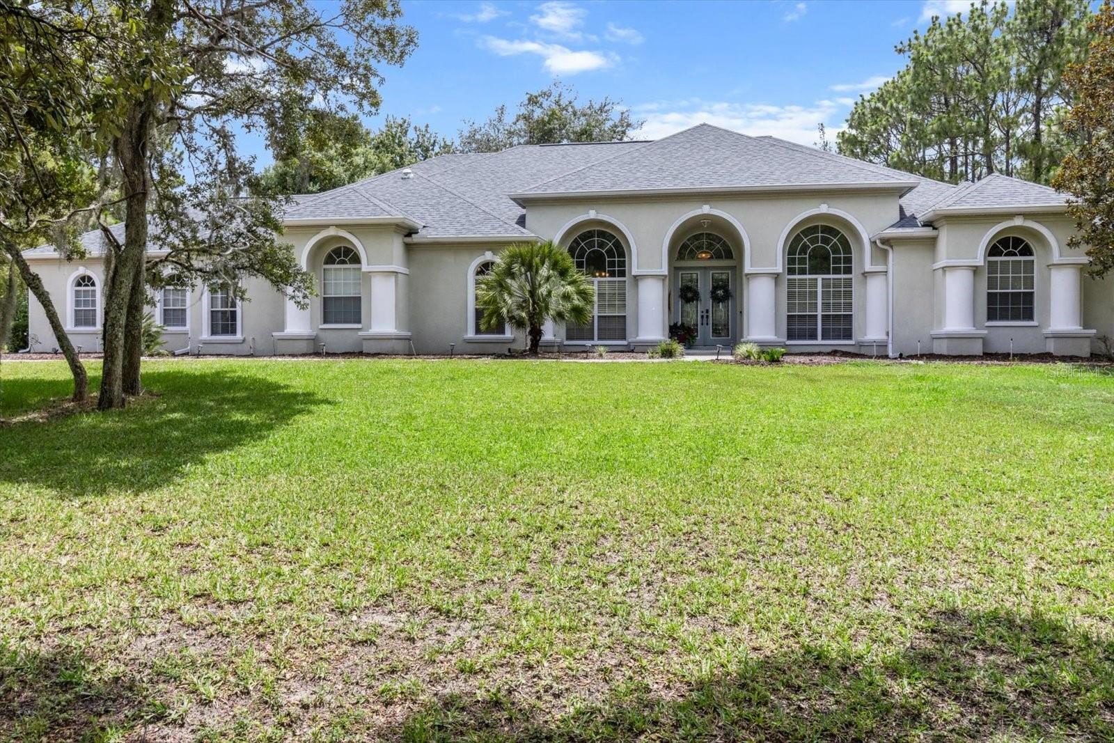 2900 W LANTANA DRIVE
