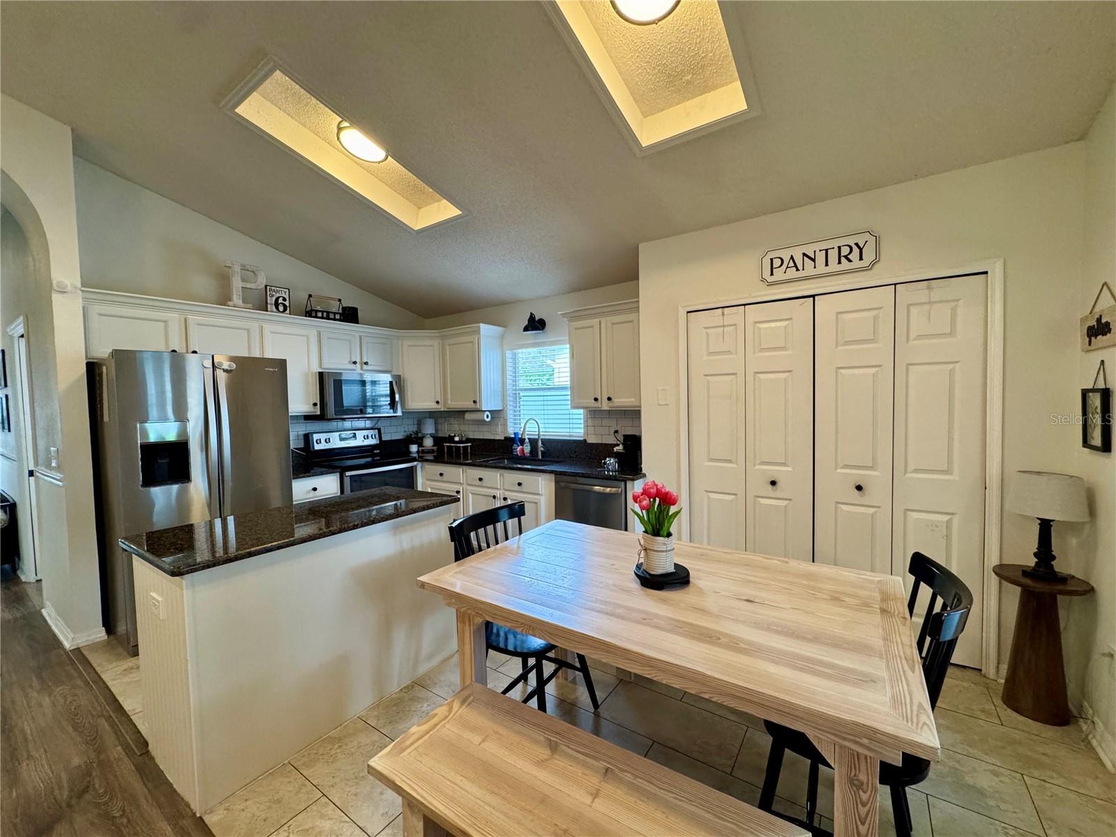 1659 CANTON LANE