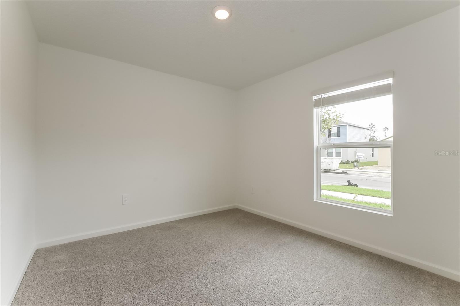 OAK HAMMOCK RESERVE - Residential Lease