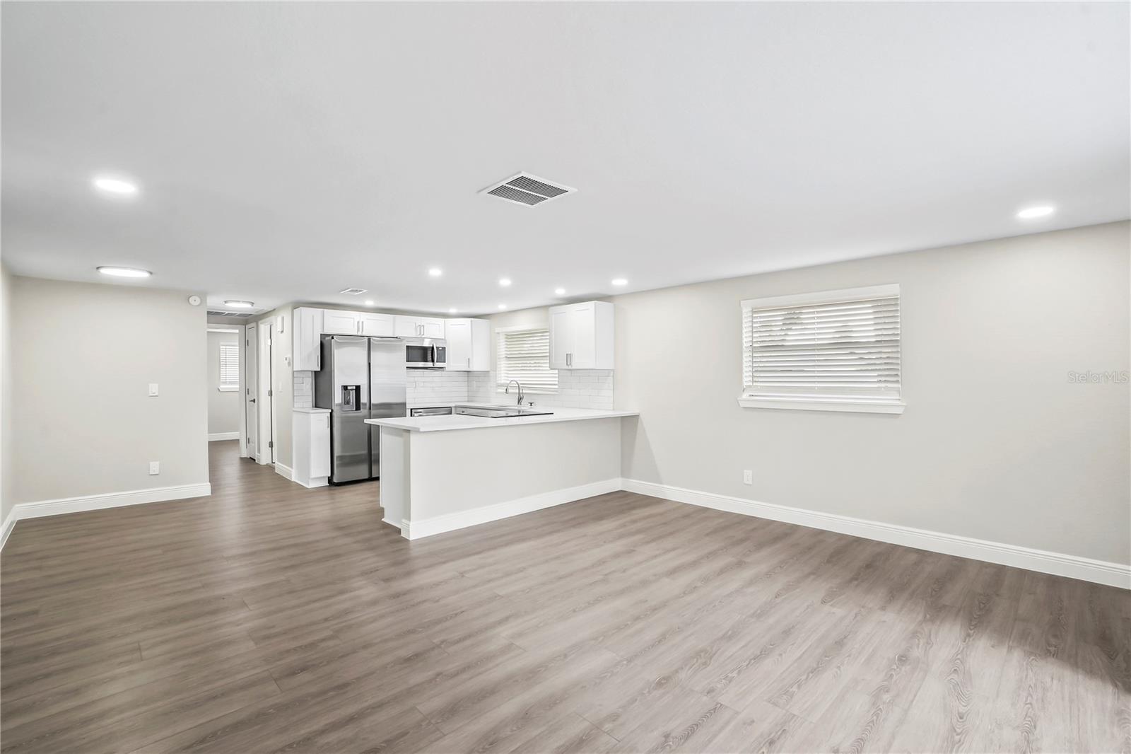 APOLLO BEACH UNIT TWO - Residential