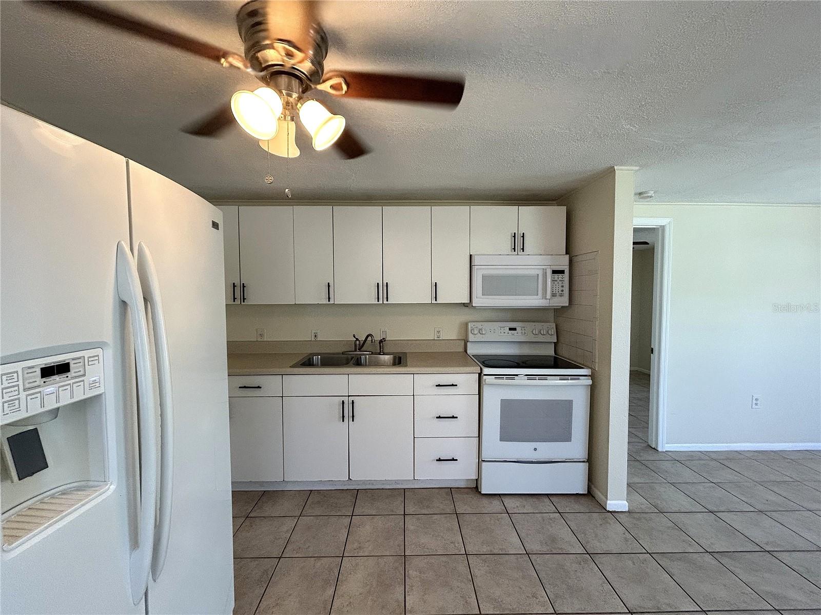 ENGLEWOOD OF - Residential Lease
