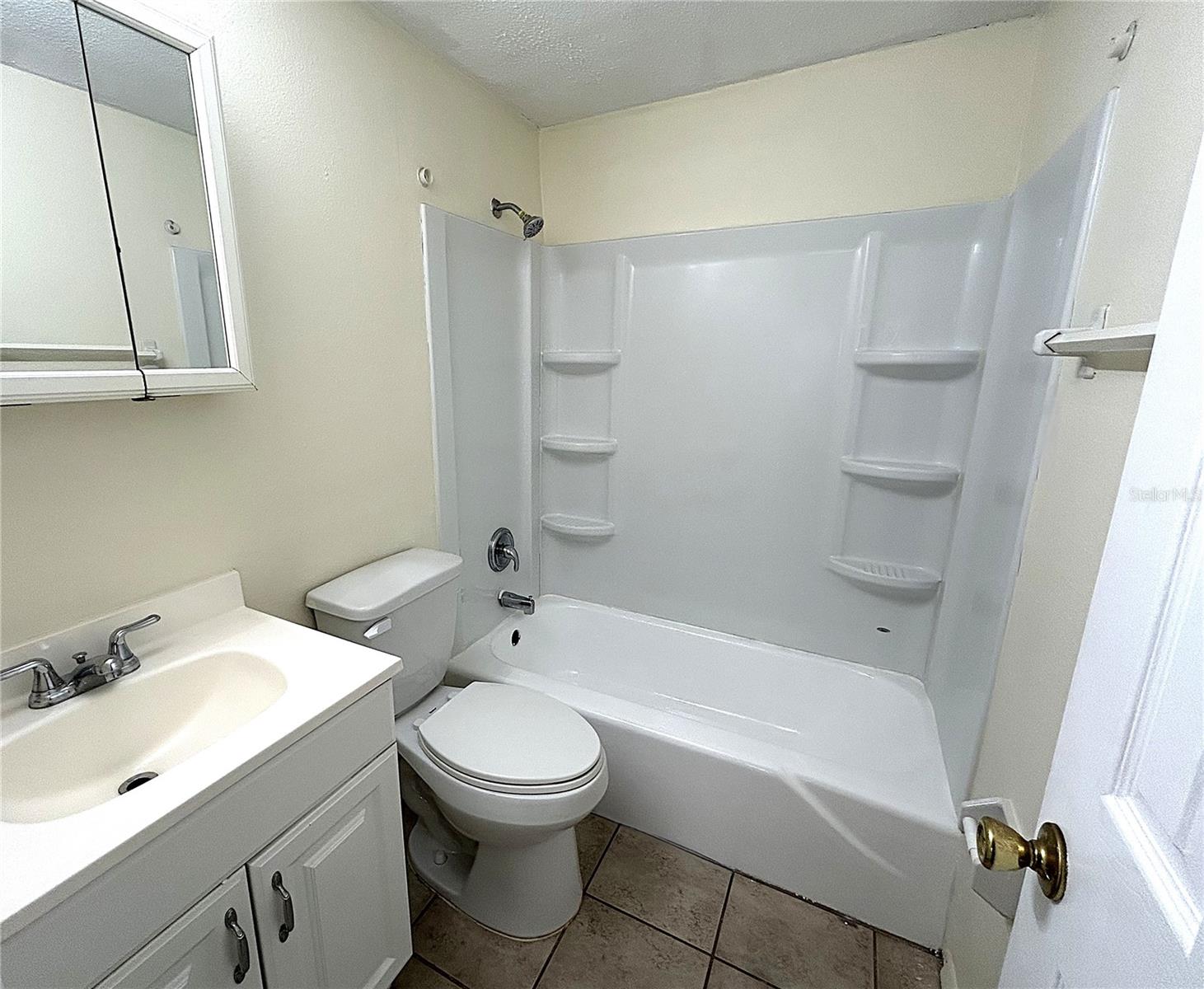 ENGLEWOOD OF - Residential Lease