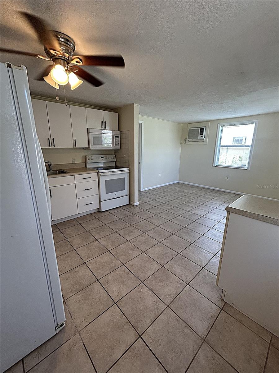 ENGLEWOOD OF - Residential Lease
