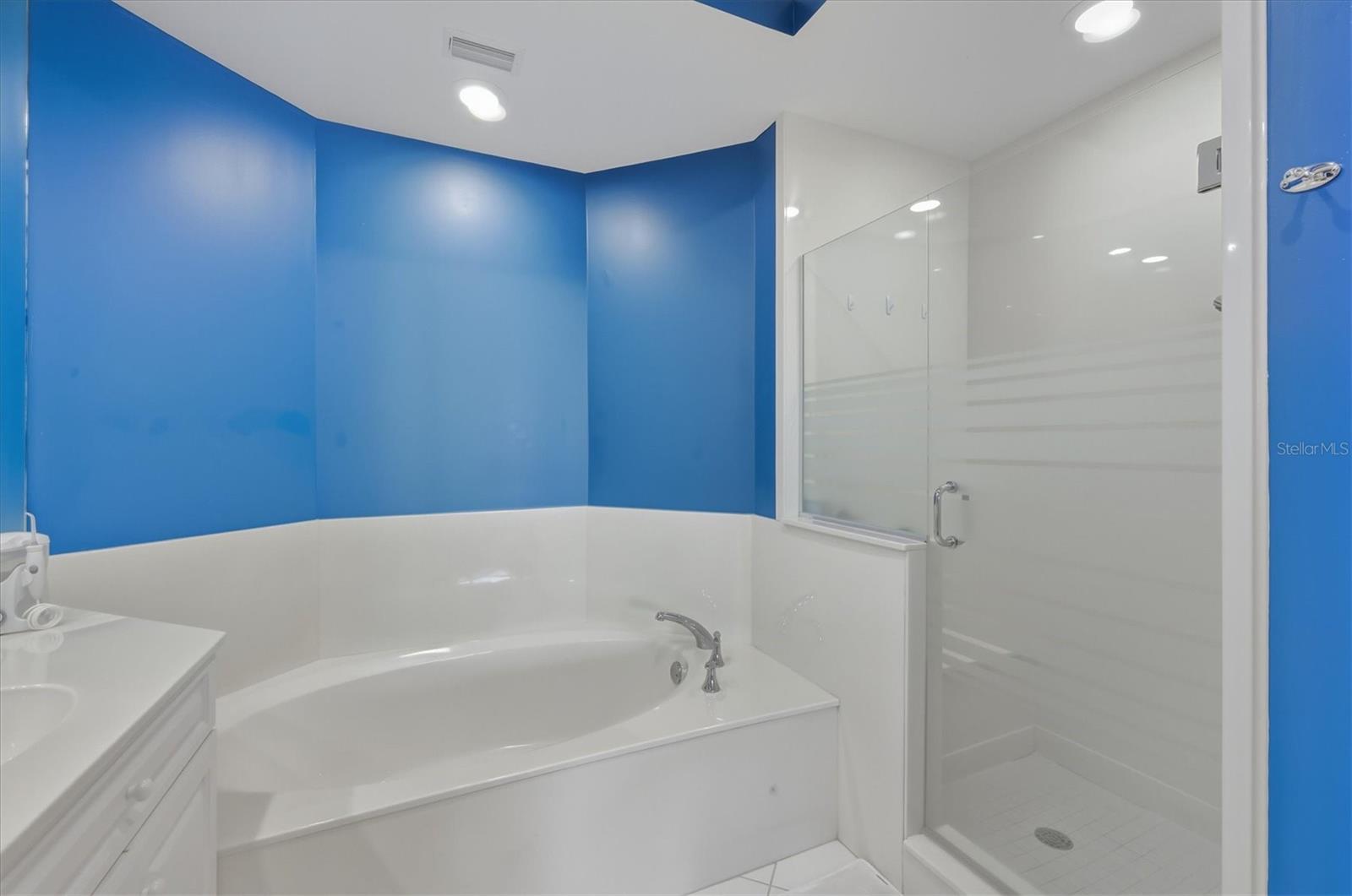 HARBORSIDE/BOCA BAY - Residential