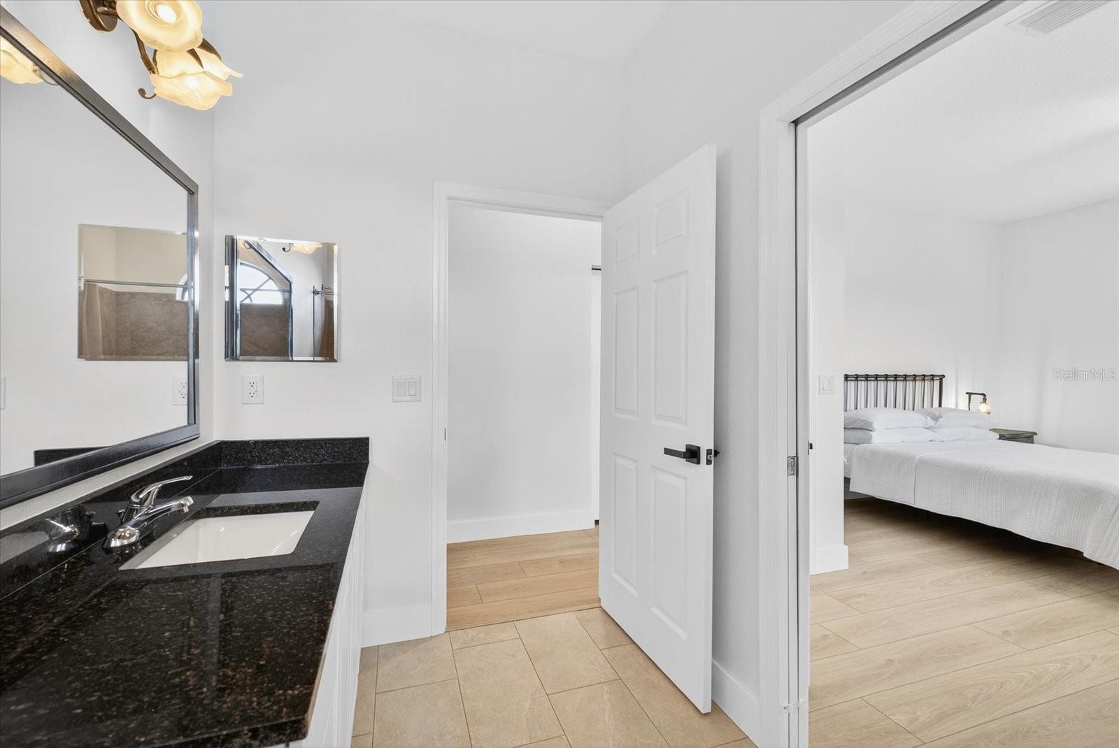 SILVER LAKES - Residential