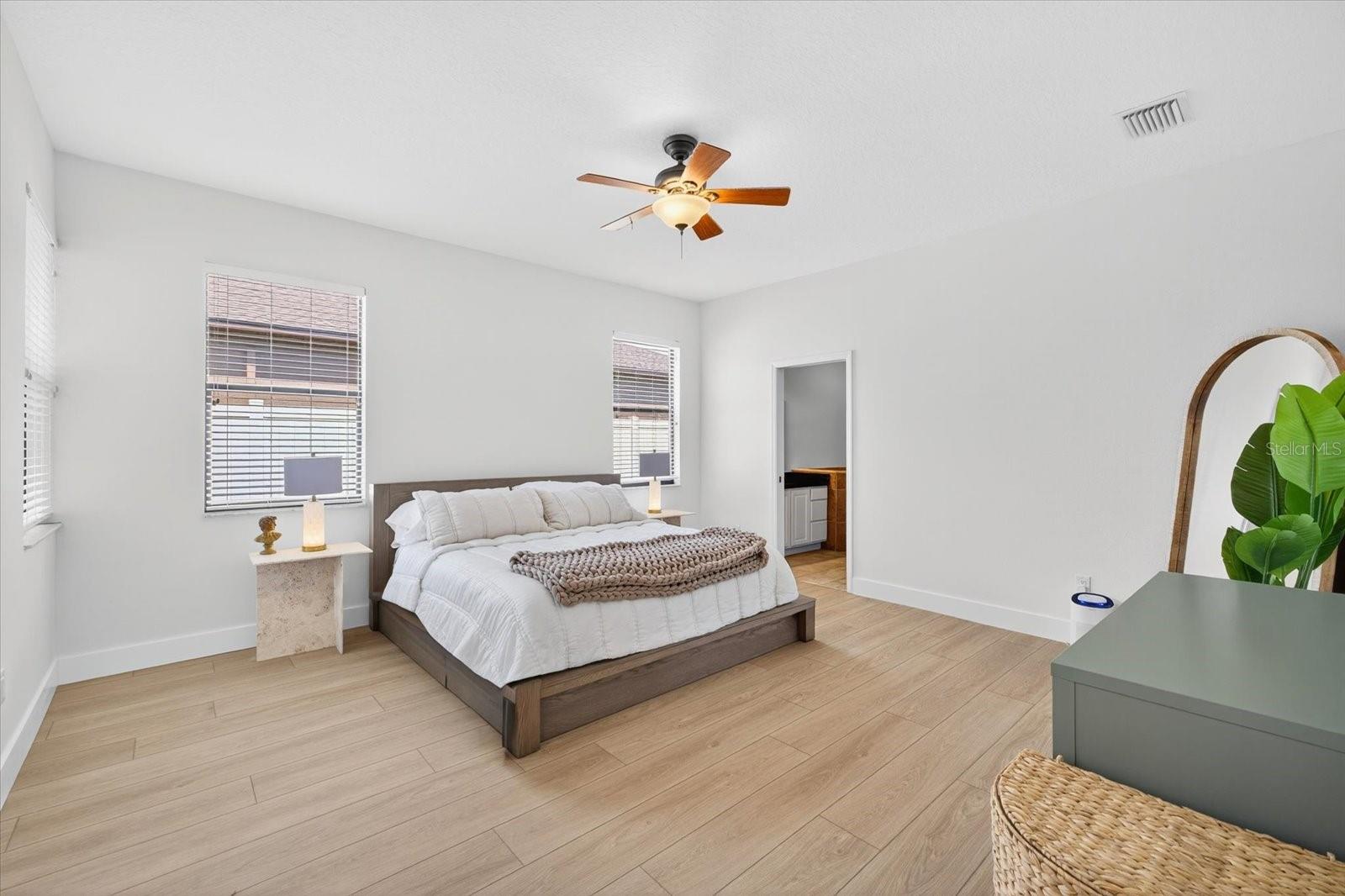 SILVER LAKES - Residential