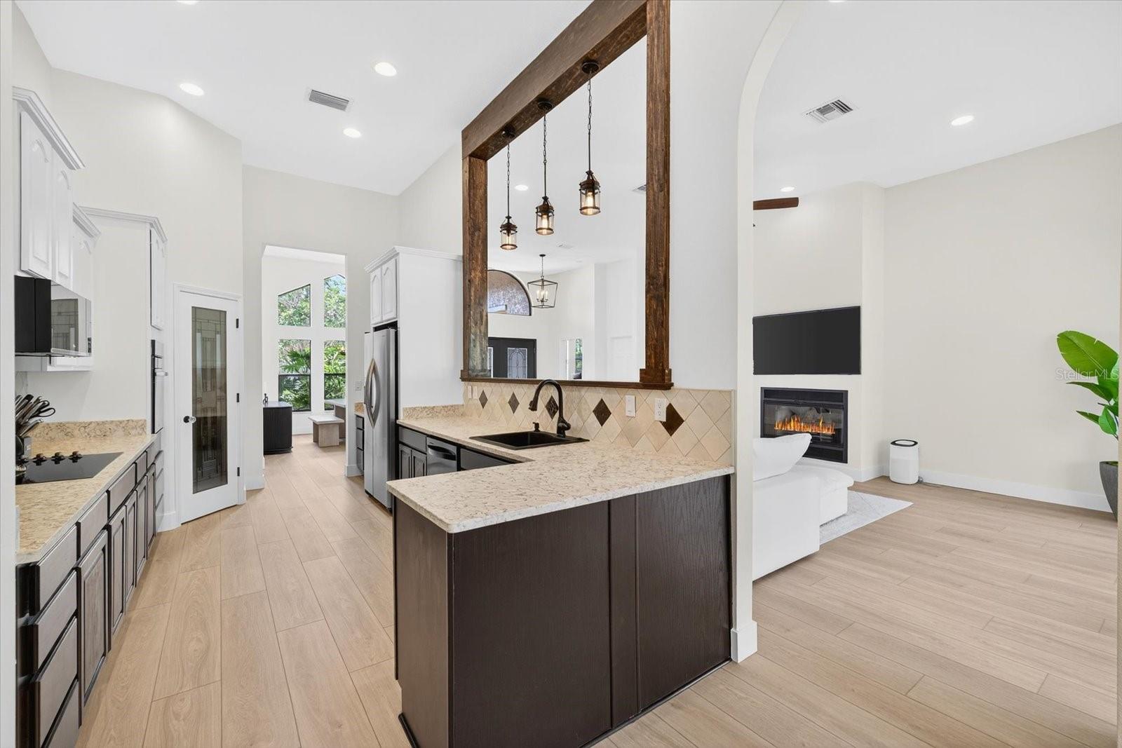 SILVER LAKES - Residential