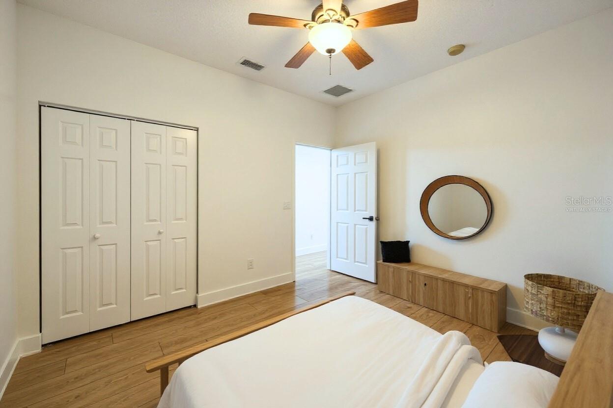 SILVER LAKES - Residential