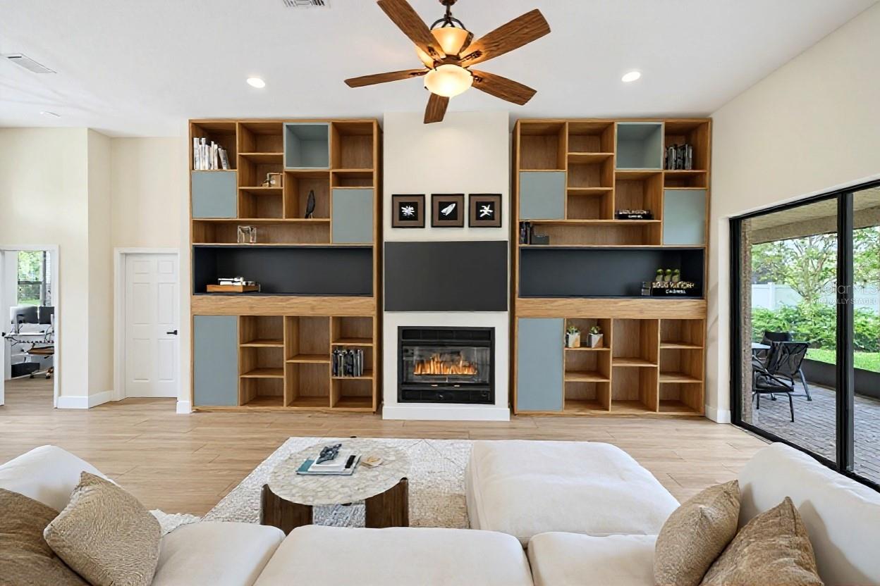 SILVER LAKES - Residential