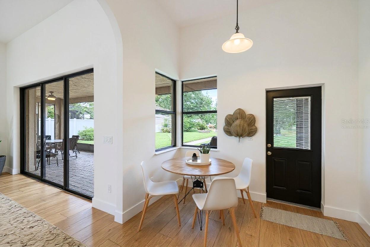 SILVER LAKES - Residential