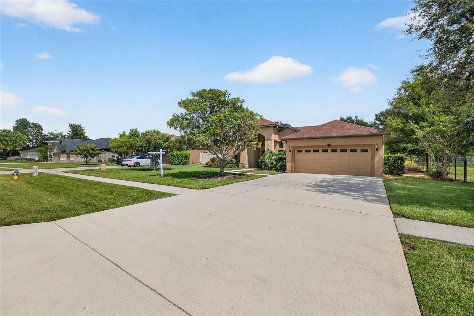 SILVER LAKES - Residential