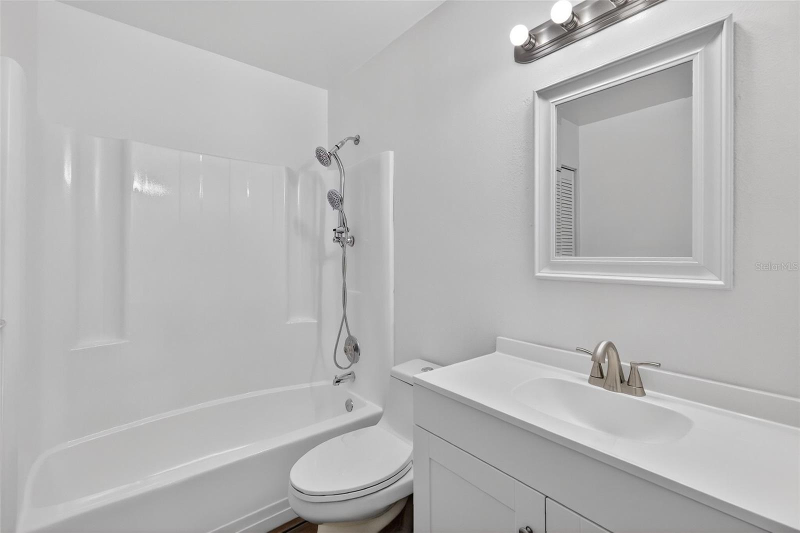 LAKE BRANTLEY ISLES 2ND ADD - Residential