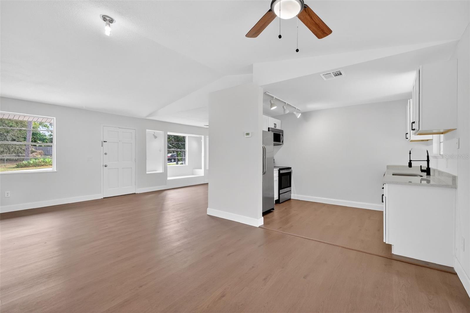 LAKE BRANTLEY ISLES 2ND ADD - Residential