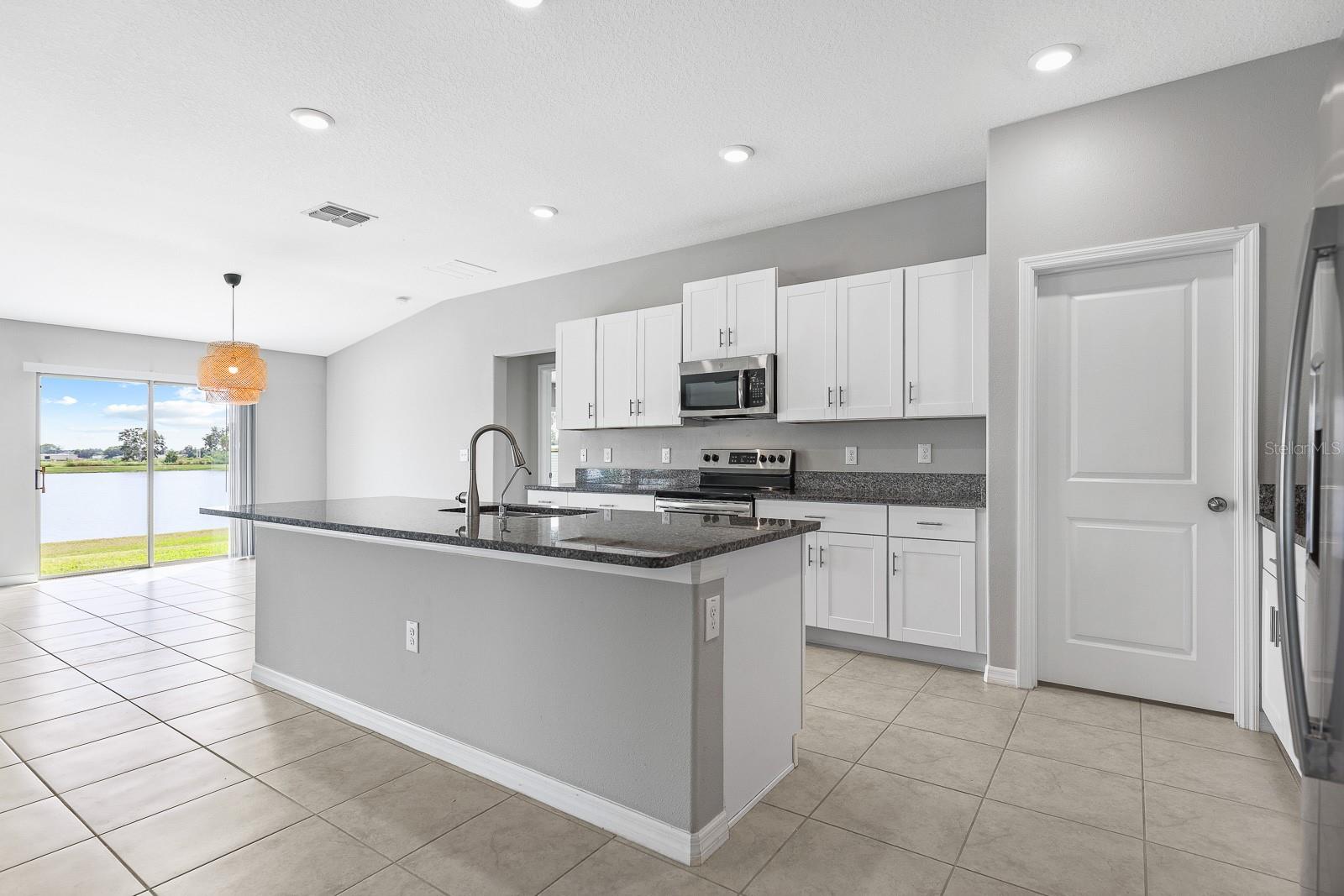 OSPREY RESERVE - Residential Lease