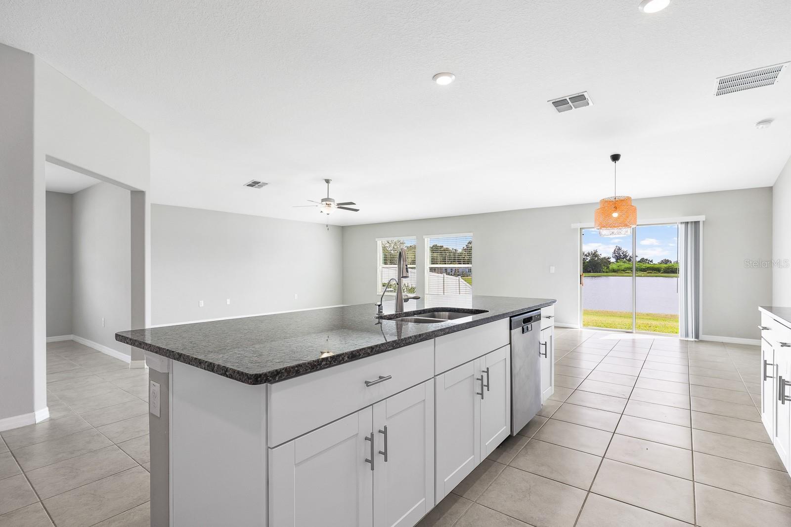 OSPREY RESERVE - Residential Lease