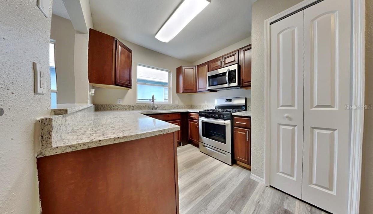 PARKVIEW - Residential