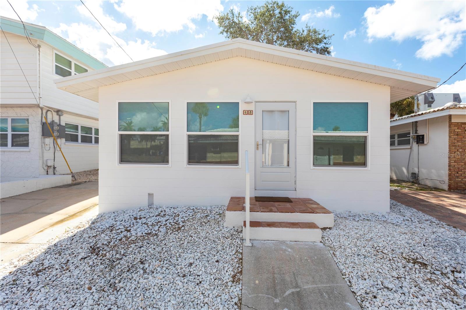 ALOHA KAI APTS - Residential Lease