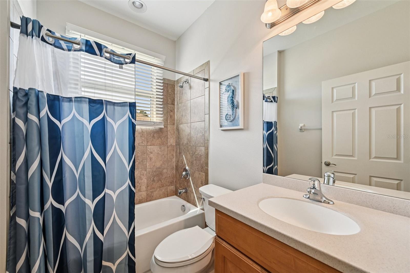 VALENCIA LAKES TR N - Residential