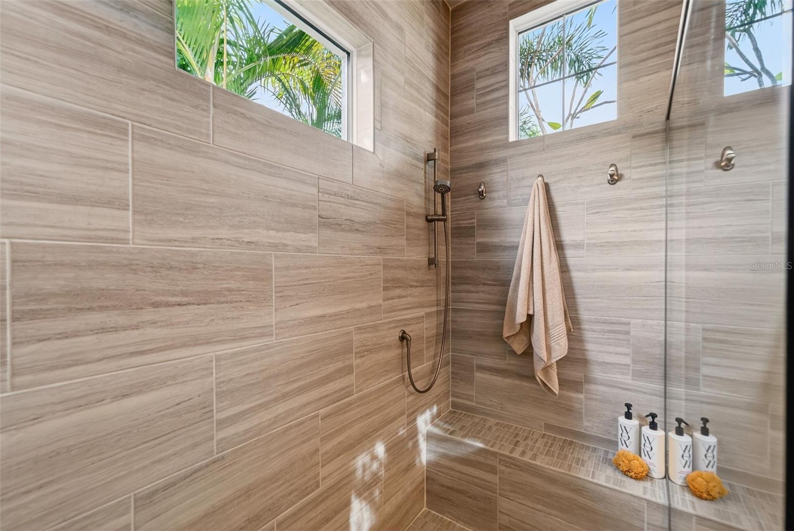 ISLES AT LAKEWOOD RANCH - Residential