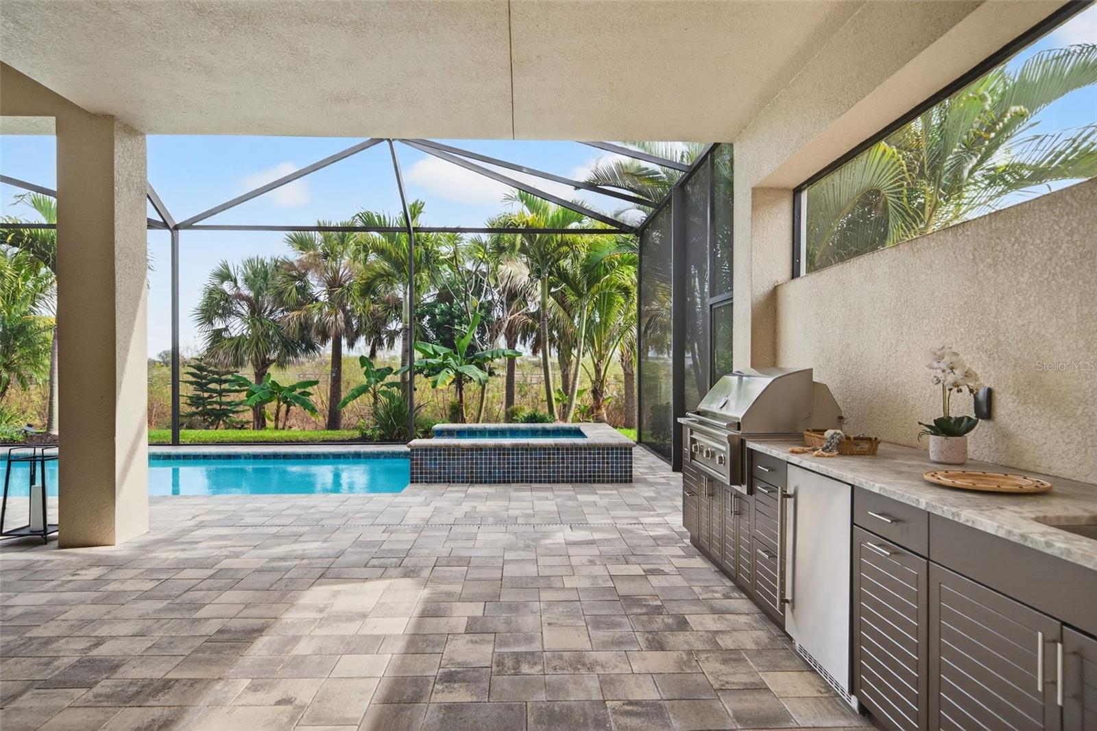 ISLES AT LAKEWOOD RANCH - Residential