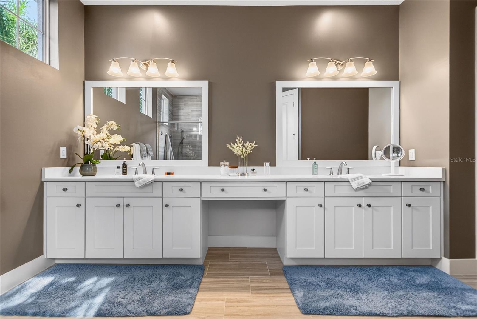 ISLES AT LAKEWOOD RANCH - Residential