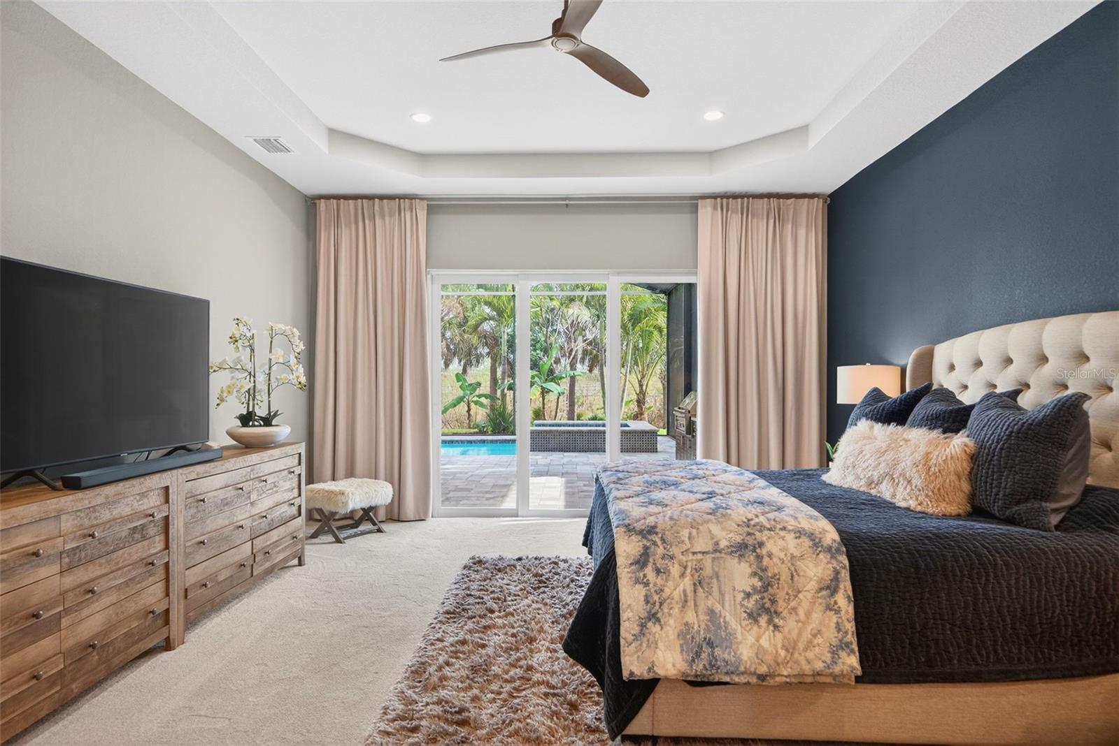 ISLES AT LAKEWOOD RANCH - Residential