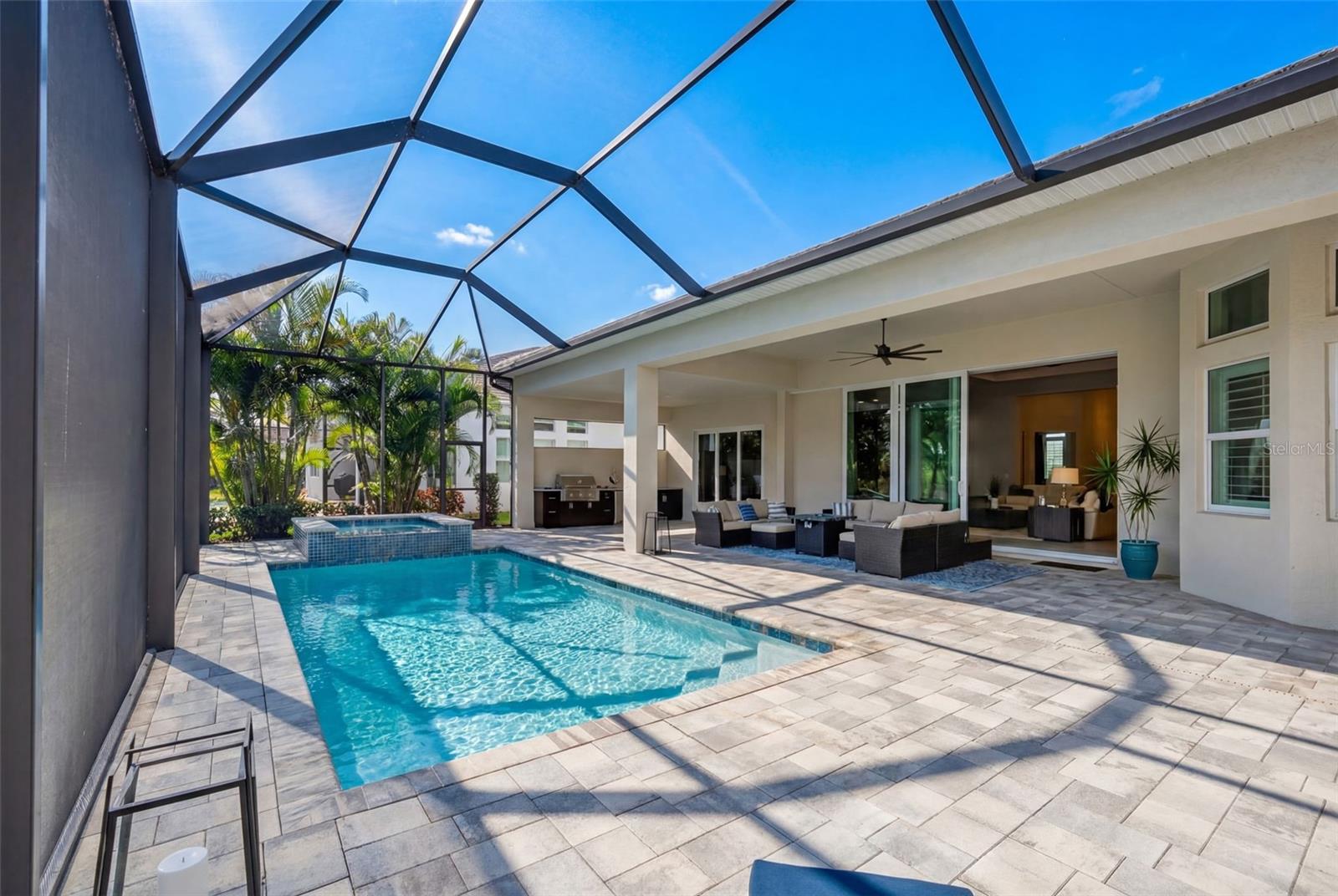 ISLES AT LAKEWOOD RANCH - Residential