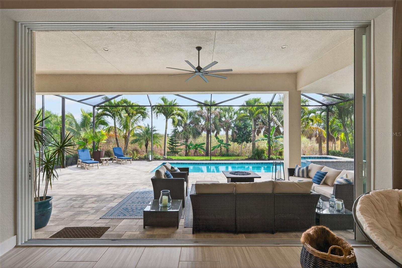 ISLES AT LAKEWOOD RANCH - Residential