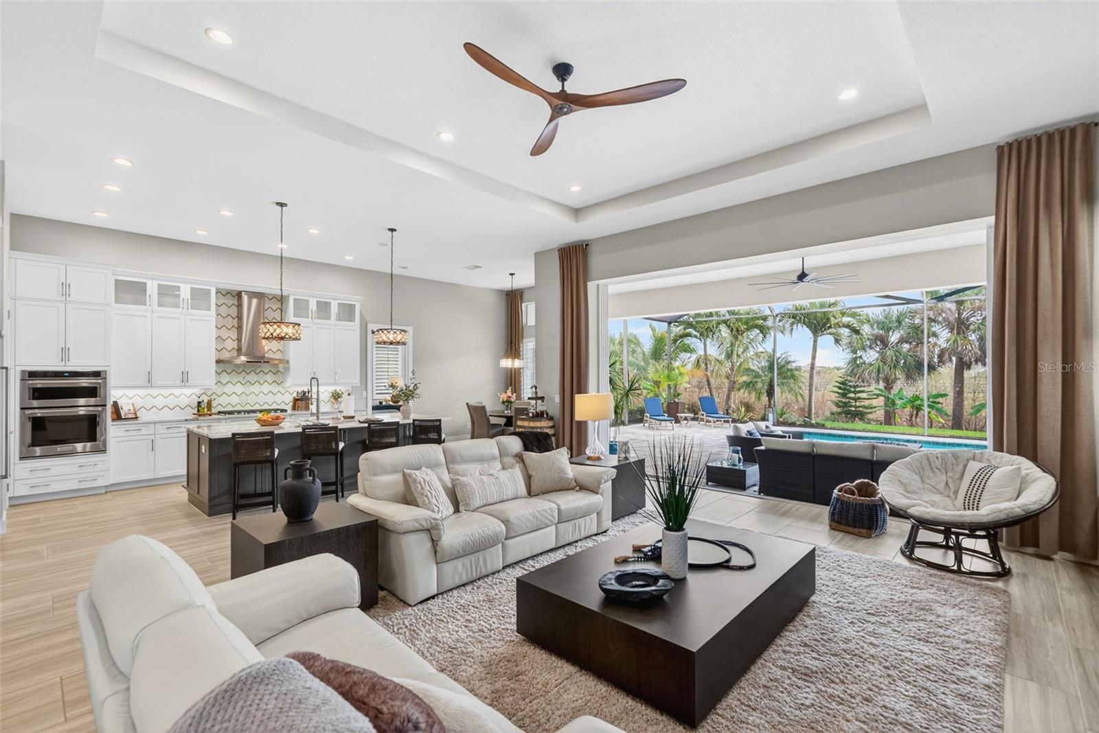 ISLES AT LAKEWOOD RANCH - Residential